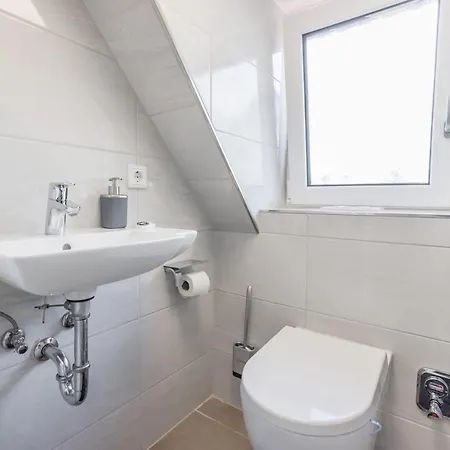 Guest house By Staystay I 24 Check-in