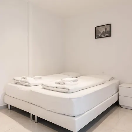 Pensión By Staystay I 24 Check-in *